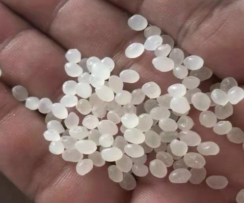 ราคาดี โพลีเมอร์พลาสติกที่สามารถบีโอเดเกรดได้ โพลีเมอร์กรดน้ํานม PLA CAS 26023-30-3 โพลีเมอริเซชั่นของกรดน้ํานม ออนไลน์